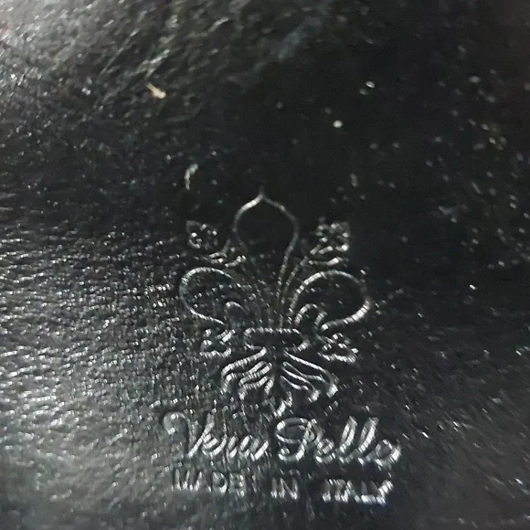 Vera Pelle Black Italian Leather Crossbody Purse - Picture 4 of 5